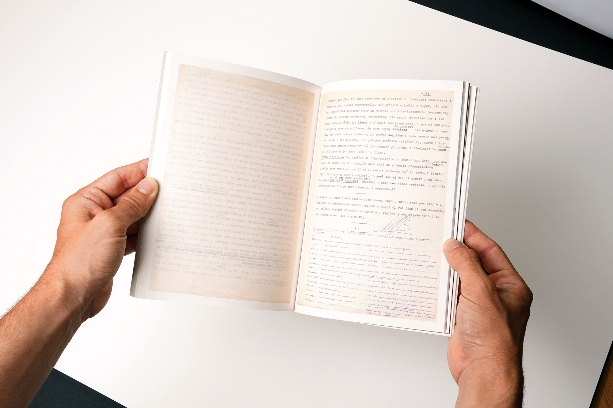 Un forat espaitemporal i una amistat