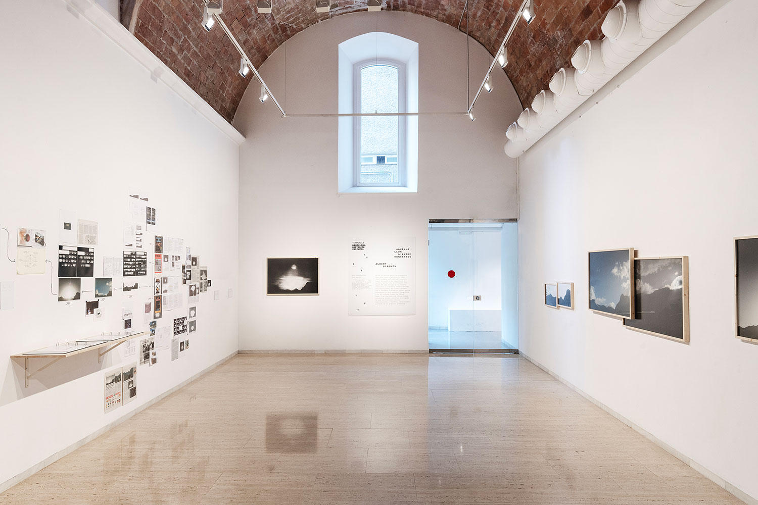 Exposició a l'Espai Fotogràfic Can Basté. Barcelona 2025. 
Fotografies de Judit Bou